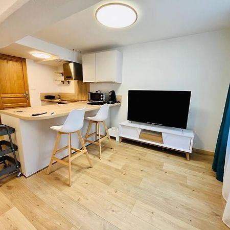 Stylish Studio In The Center Of Senlis Daire Senlis  Dış mekan fotoğraf